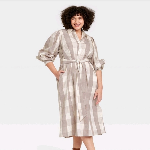 Dress - Picture 1 of 1